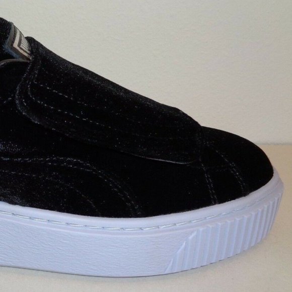 Puma BASKET PLATFORM Black Velvet New Sneakers - Picture 2 of 8
